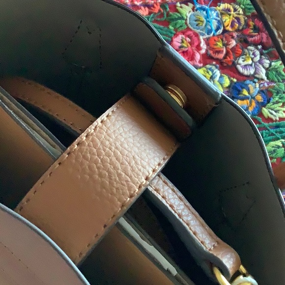 Mini Perry Tote - Picture 14 of 14